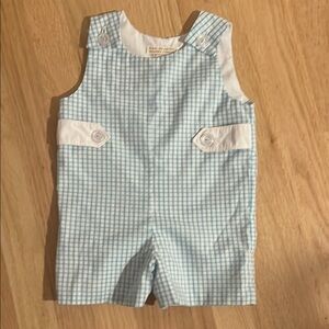 TBBC boys Jon Jon EUC 🩵